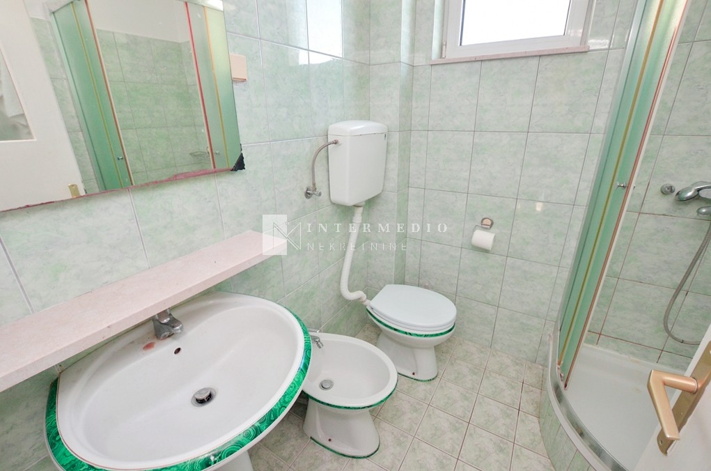 Dvosoban stan sa panoramskim pogledom na more – Centar Herceg Novog